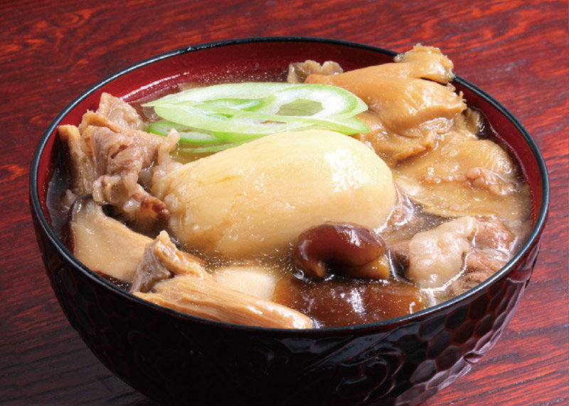玉貴特製 山形牛いも煮鍋 秋の風物詩 芋煮会 セット 山形風 牛肉 醤油味 料亭の味 いも煮セット 清川屋