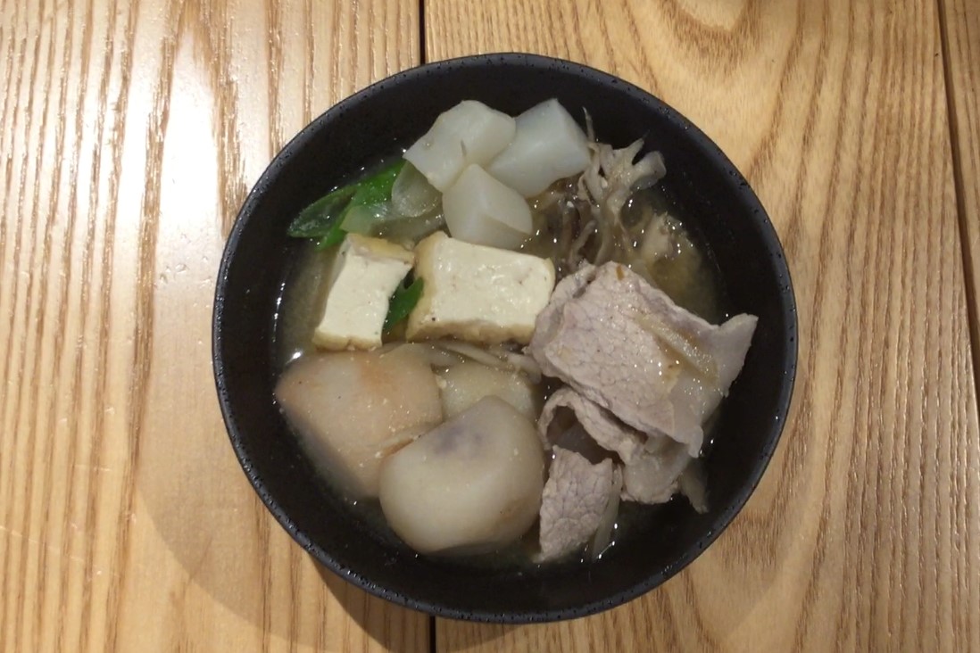 芋煮 レシピ 味噌