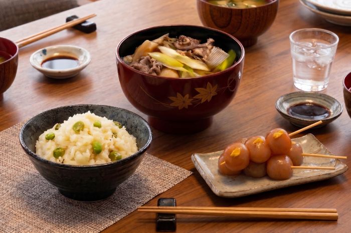 【おうちで山形旅行気分】温めるだけ簡単！絶品芋煮＆だだちゃ豆おこわ＆名物玉こんにゃく【清川屋だより】26.9.15
