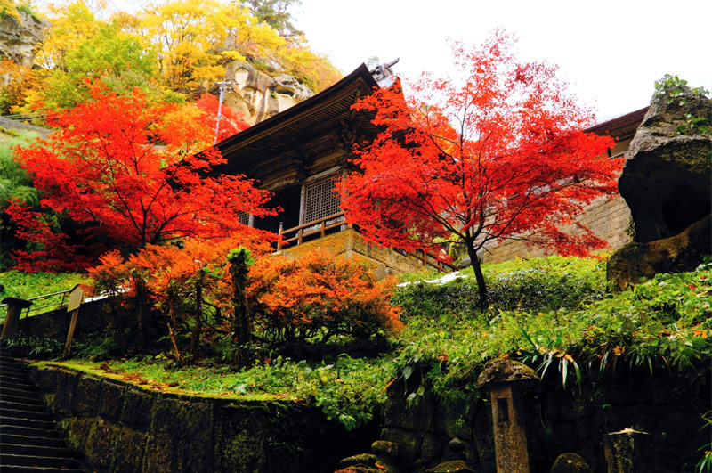 「宝珠山 立石寺（山寺）」